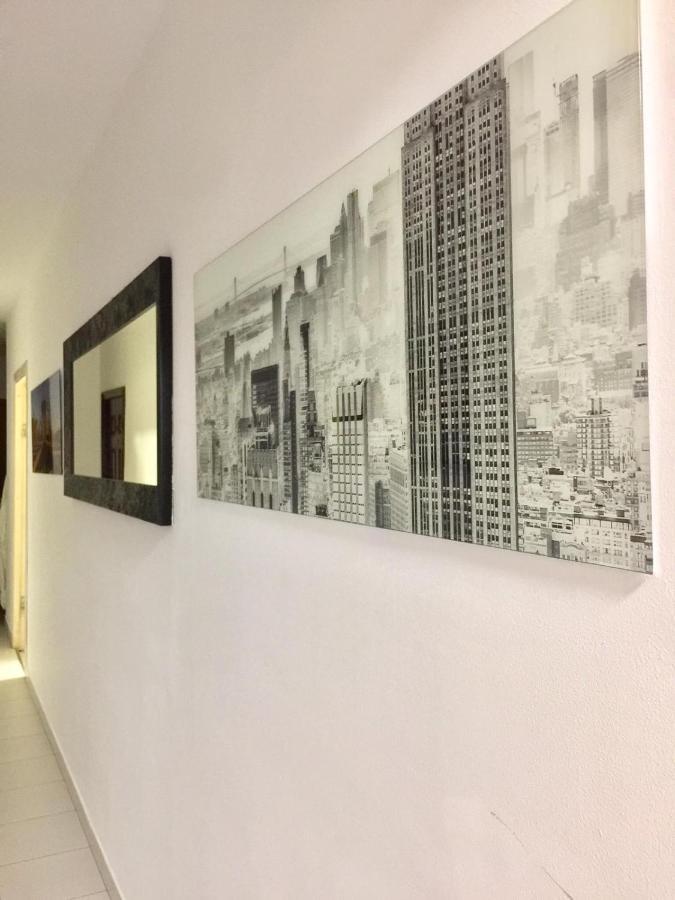 Downtown Hostel Brasov Bagian luar foto